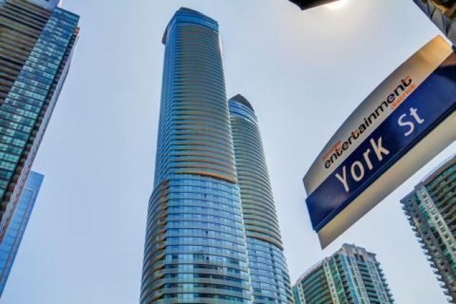 Condo Downtown, Cn Tower, Financial District Toronto Bagian luar foto