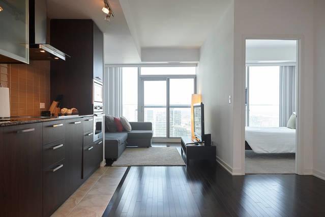 Condo Downtown, Cn Tower, Financial District Toronto Bagian luar foto