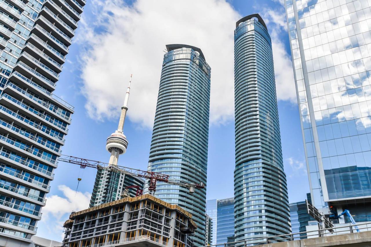 Condo Downtown, Cn Tower, Financial District Toronto Bagian luar foto